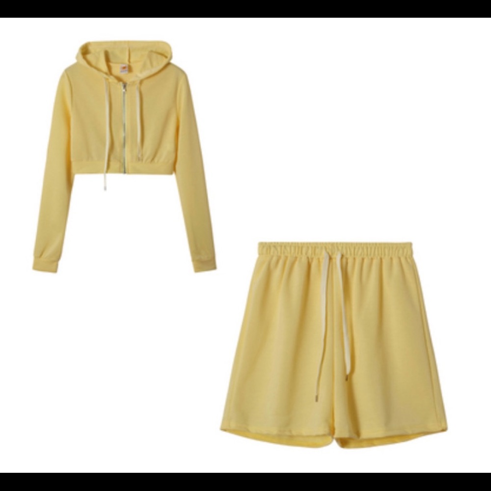Zip up crop top hoodie shorts set